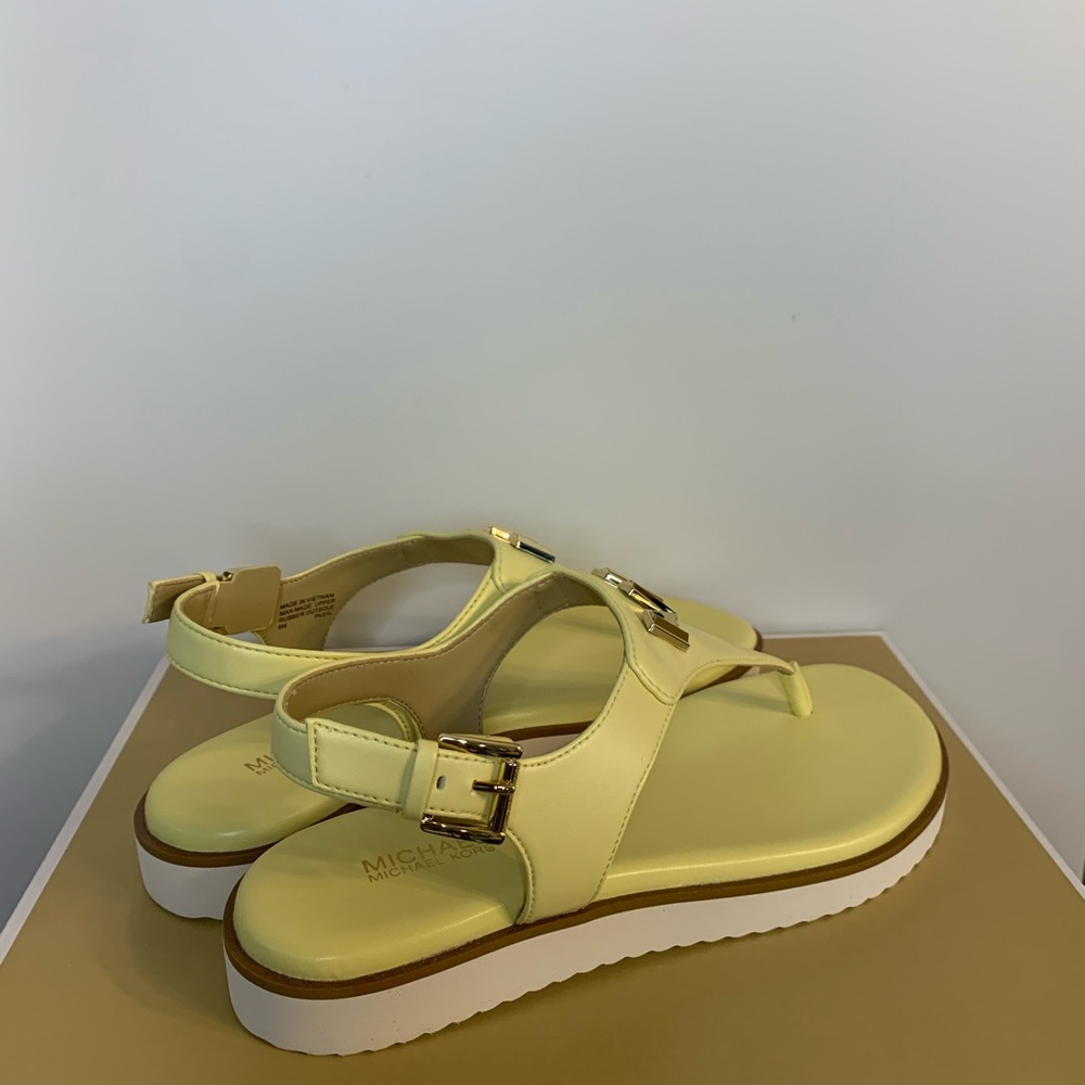 Michael Kors Jilly Flat Sandals - Picture 7 of 11